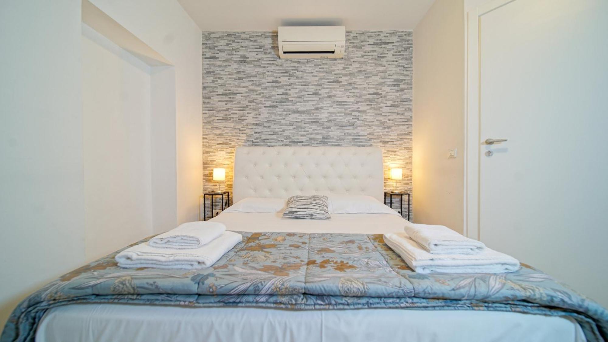 Langolo Di Laura Borgo Roma Destiny Home 3 Verona Exterior foto